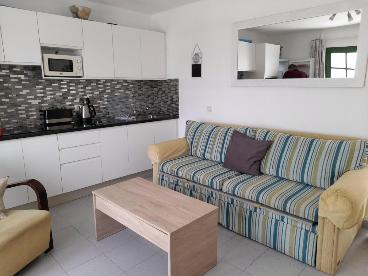 Fabulous 1-Bed Apartment in Puerto del Carmen Puerto del Carmen  Exterior foto